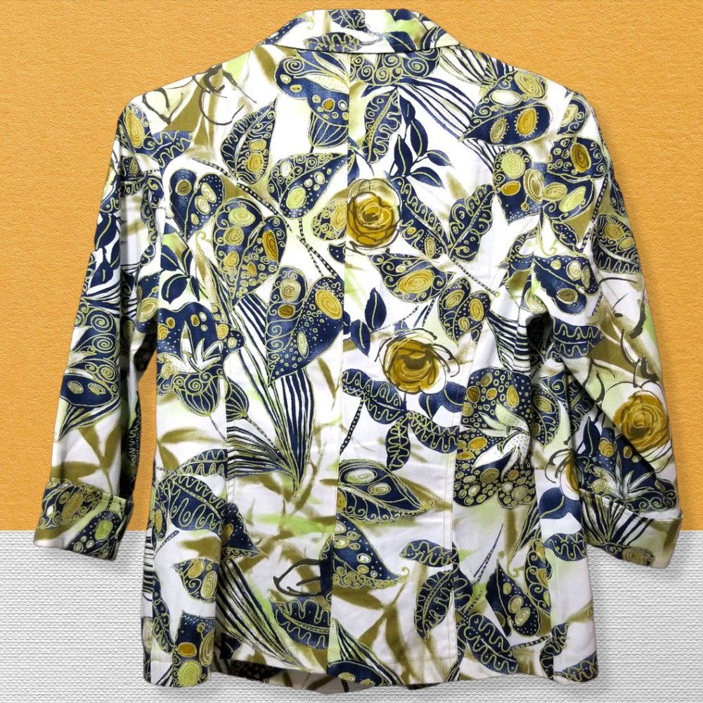 Women's 3/4 Sleeve Designer Blazer Europe's Neula Casual Jacket, Green Floral - Picture 2 of 8